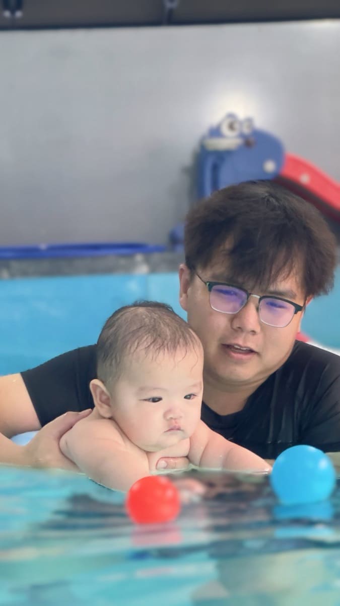 Team One Baby Swim Class photo 3