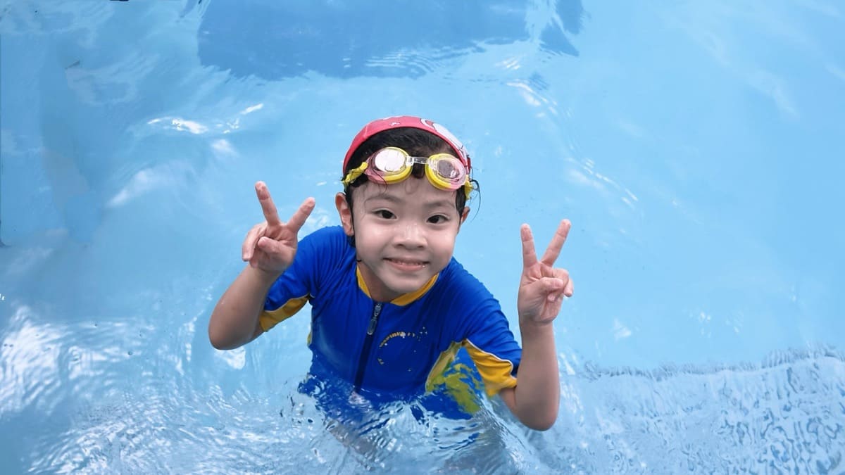 Team One Learn to Swim Class photo 1