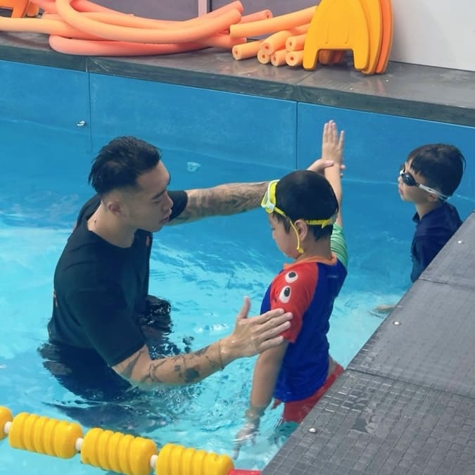 Team One Learn to Swim Class photo 10